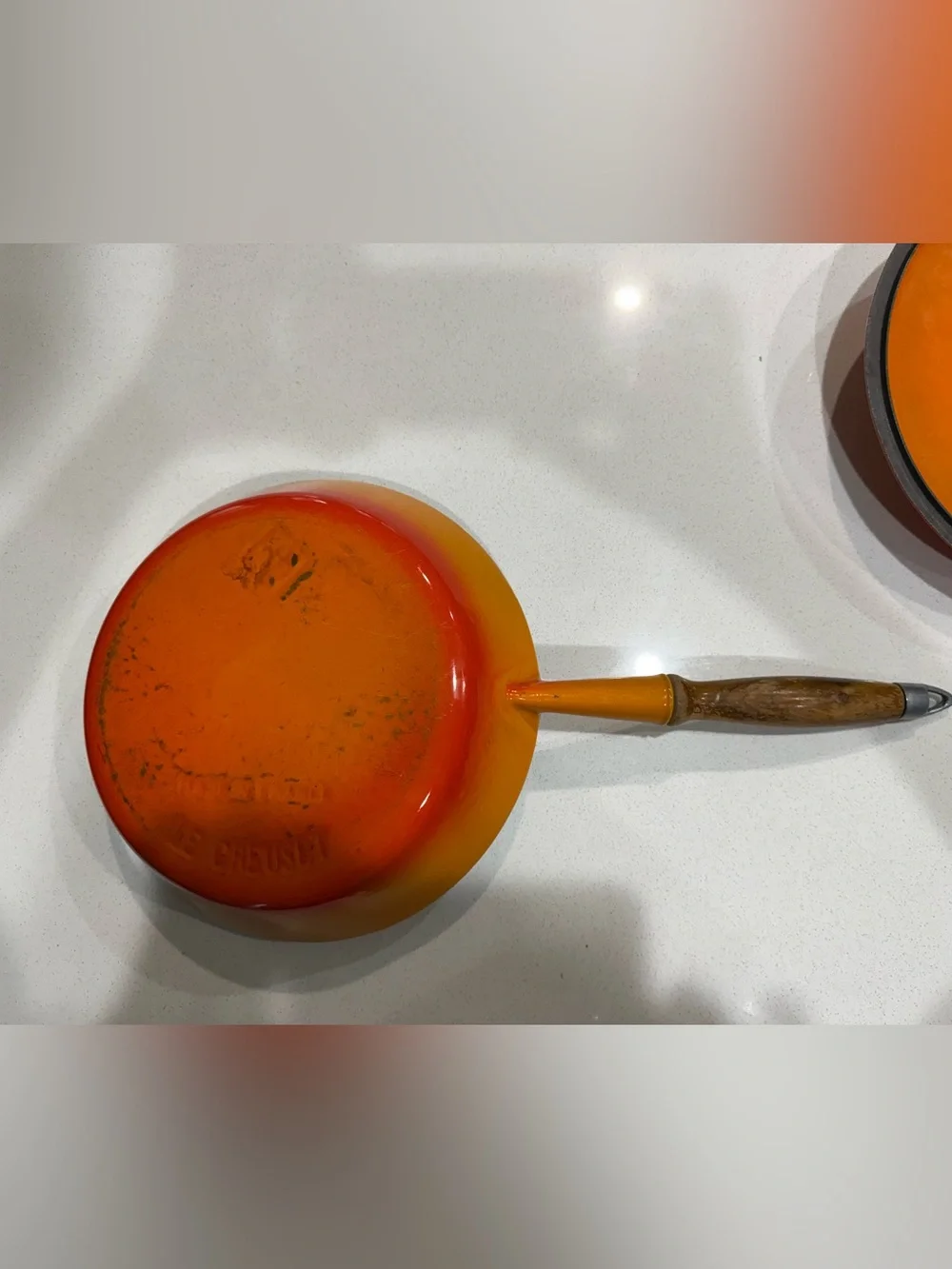 LE creuset flame vocalize Orange Enamelled Skillet with Lid and Wood Handle 11”